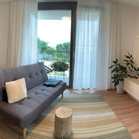Brand New In Private Apartment